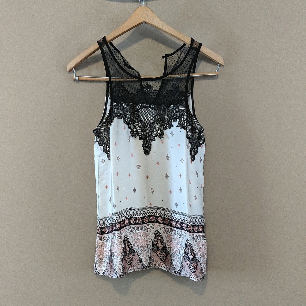 $3 with any bundle Maurices Lacey tank - Picture 1 of 12